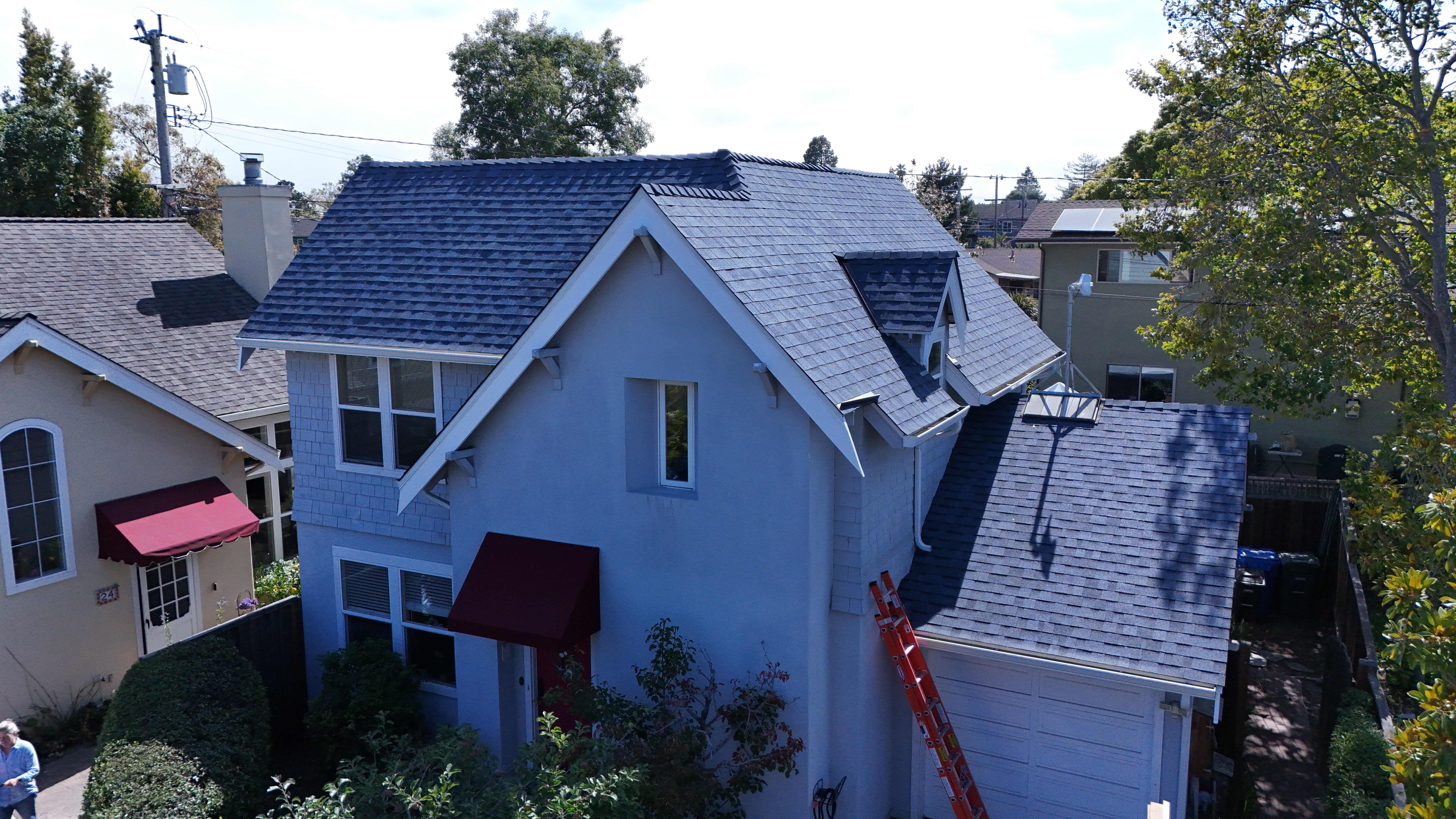 Owens Corning Duration Harbor Blue – front elevation with dormers